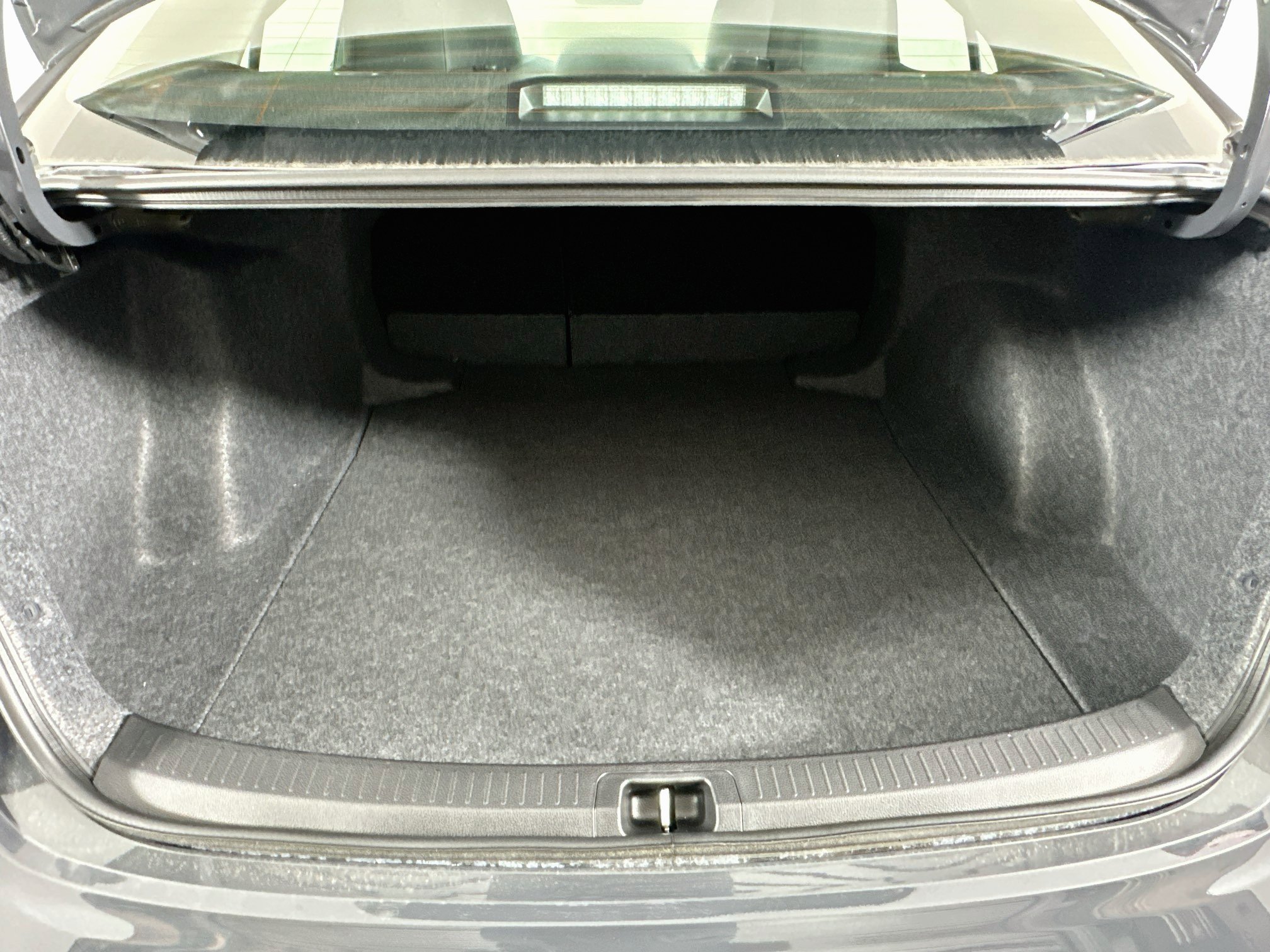 Used 2026 Toyota Corolla LE FWD image 28