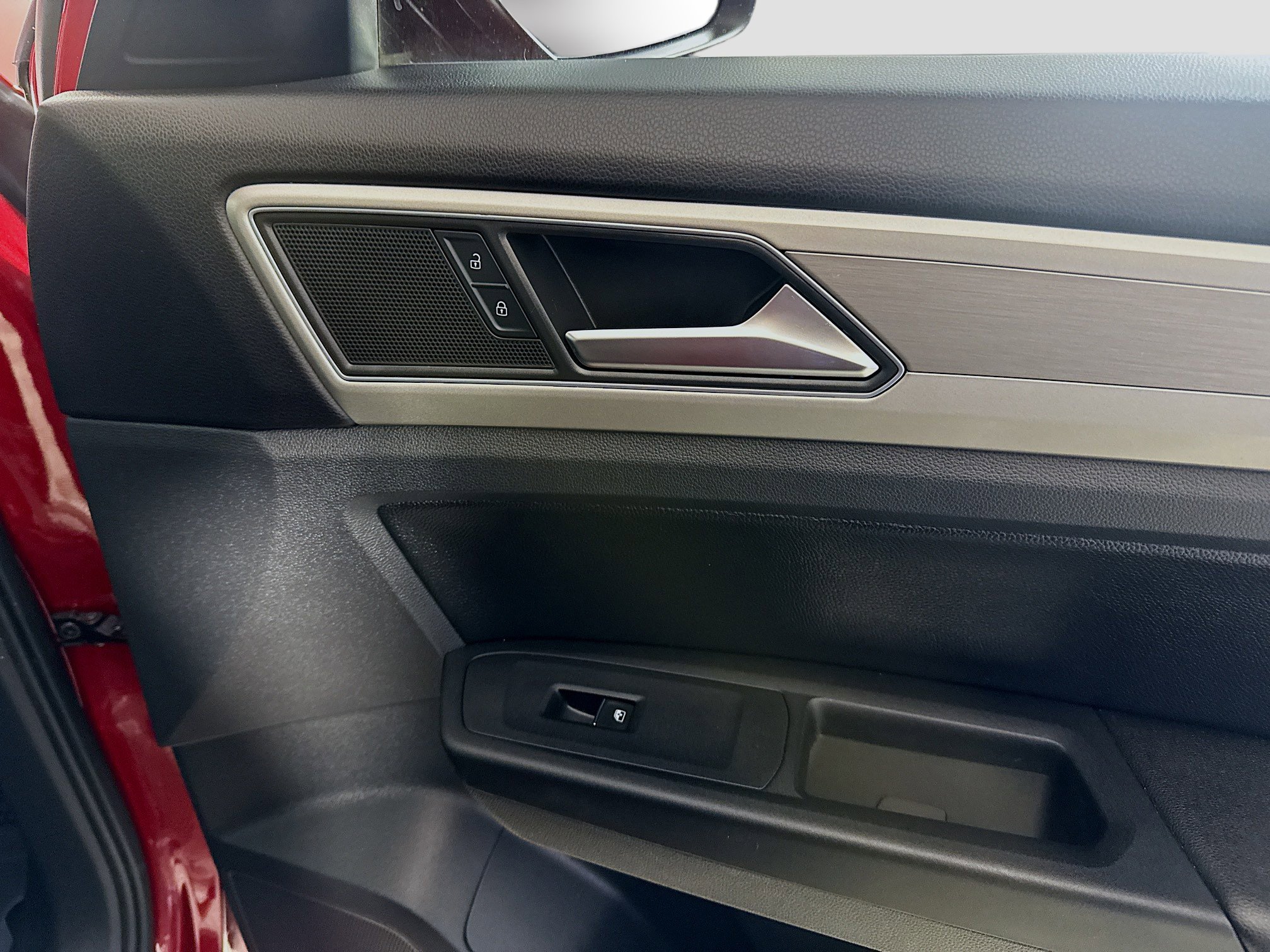 Used 2018 Volkswagen Atlas S image 31