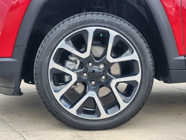 Used 2017 Jeep Compass Limited AWD/4WD image 10