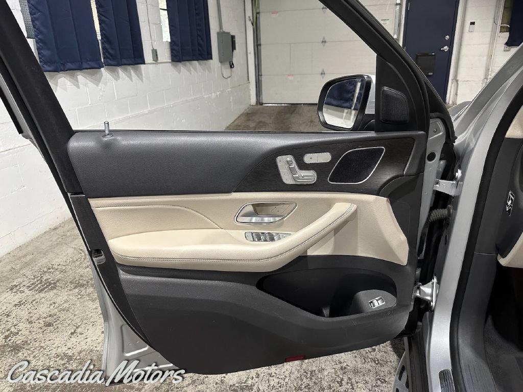 Used 2020 Mercedes-Benz GLE 350 4MATIC image 20