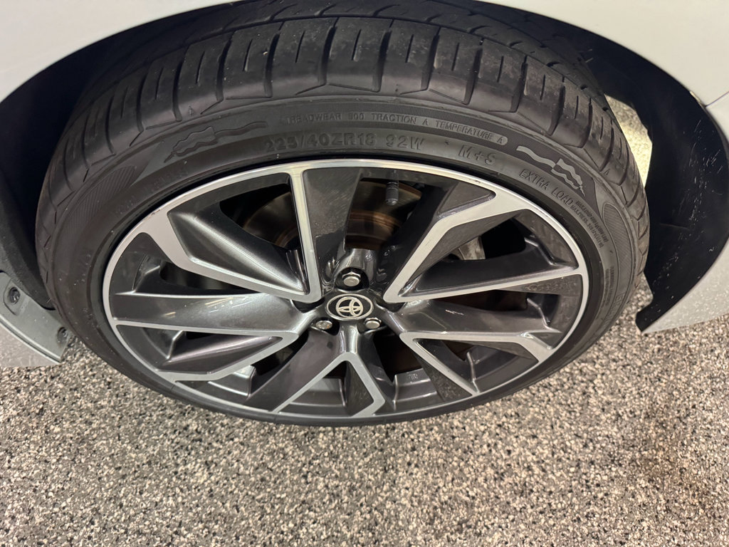 Used 2020 Toyota Corolla XSE image 14