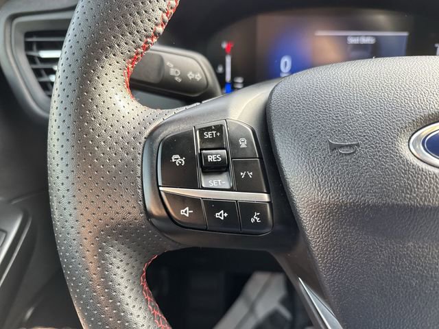 Used 2023 Ford Escape ST-Line w/ Tech Pack #1 image 21