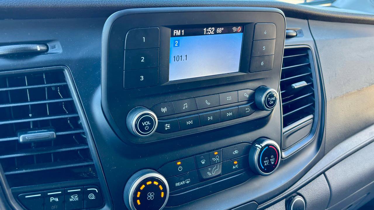 Used 2021 Ford Transit 350 XLT RWD image 19