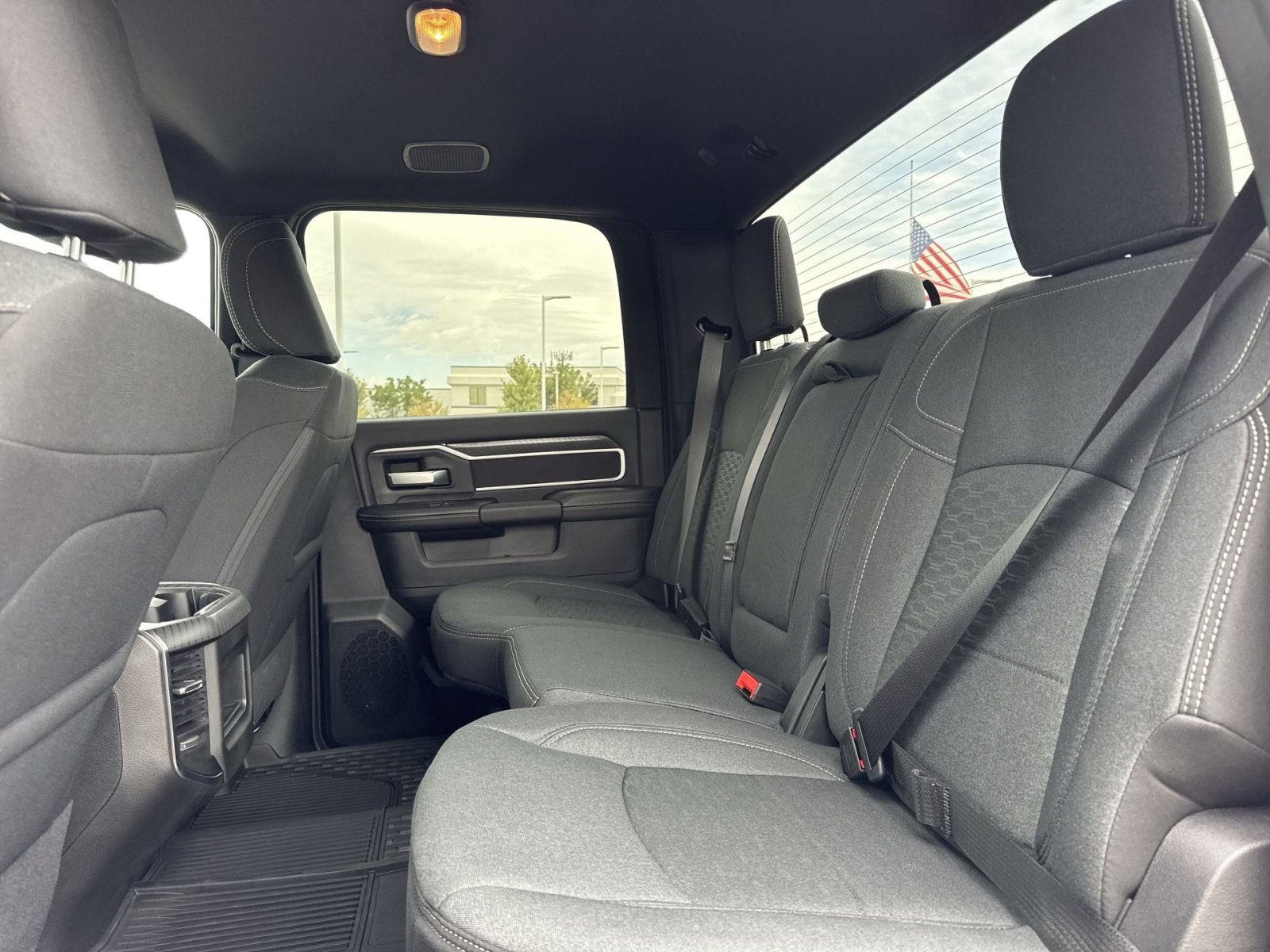 New 2025 RAM 2500 Big Horn AWD/4WD image 31