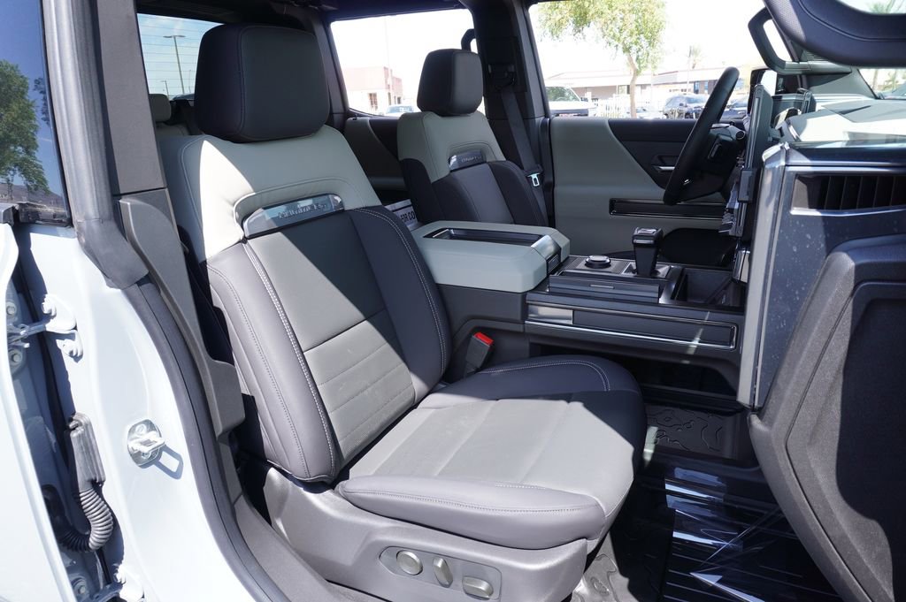 New 2026 GMC Hummer EV 4x4 Crew Cab image 12