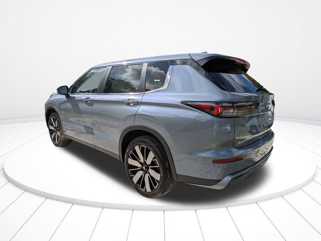 New 2026 Mitsubishi Outlander SE FWD image 6