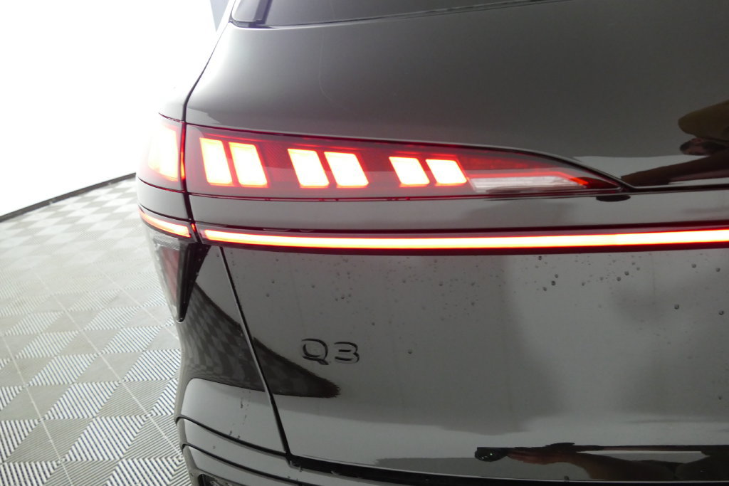 New 2026 Audi Q3 quattro 2.0T AWD/4WD image 29
