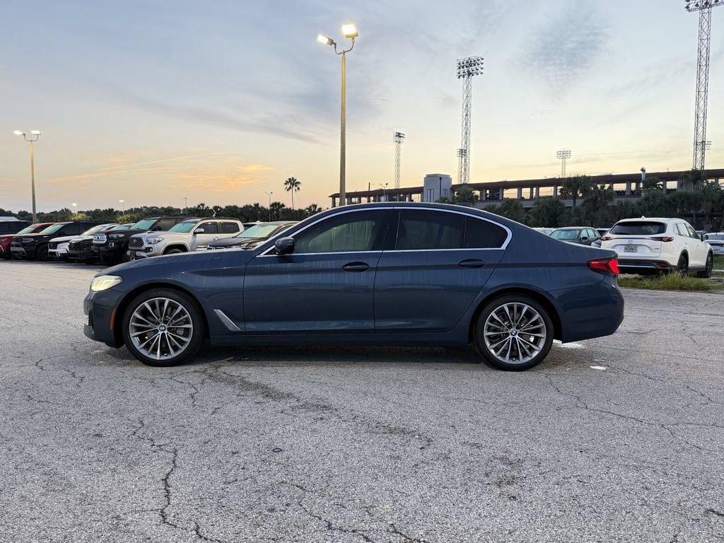 Used 2023 BMW 530i w/ Premium Package RWD image 8
