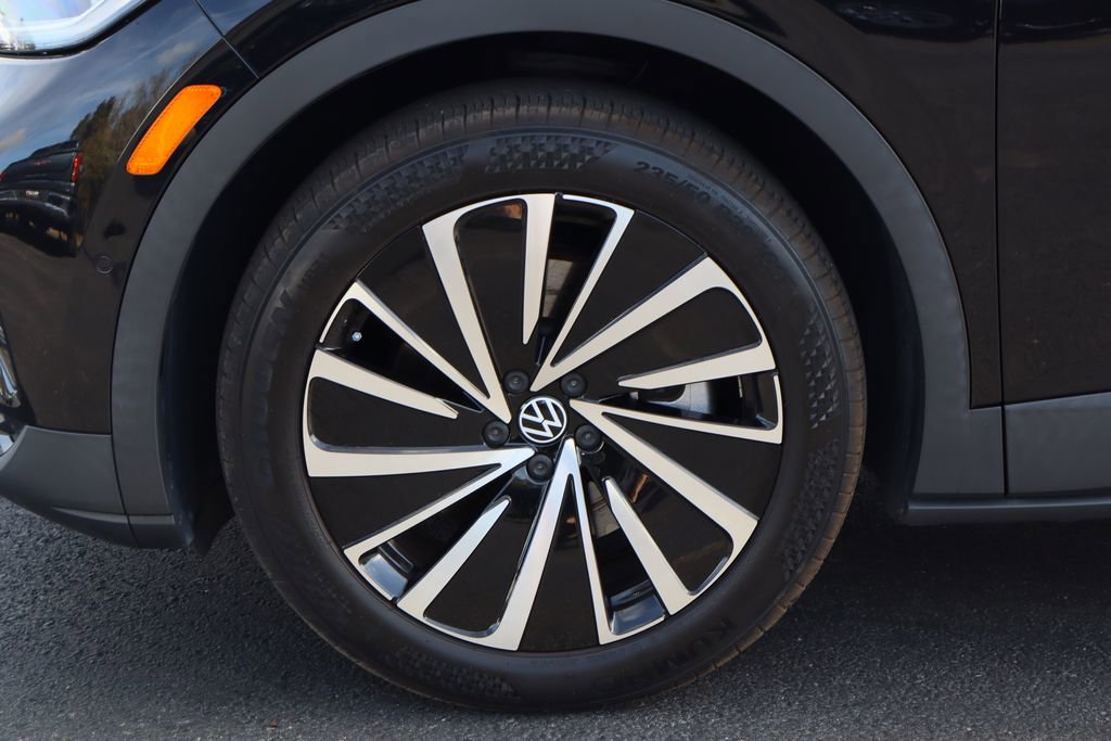 Used 2024 Volkswagen ID.4 S image 31