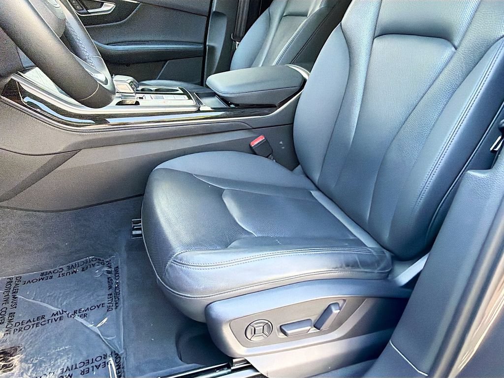 Used 2022 Audi Q7 3.0T Prestige AWD/4WD image 27
