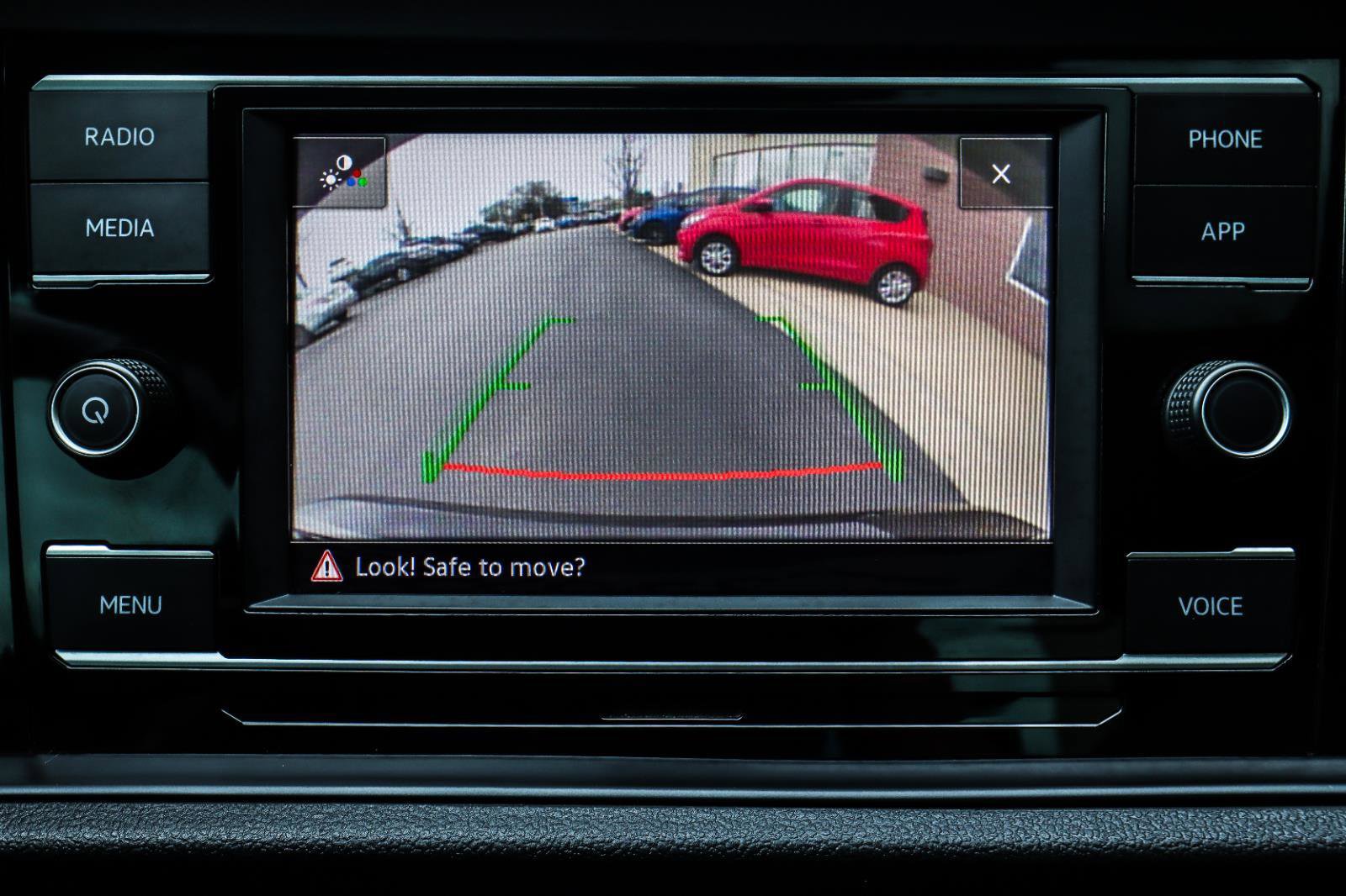 Used 2021 Volkswagen Jetta SE image 10