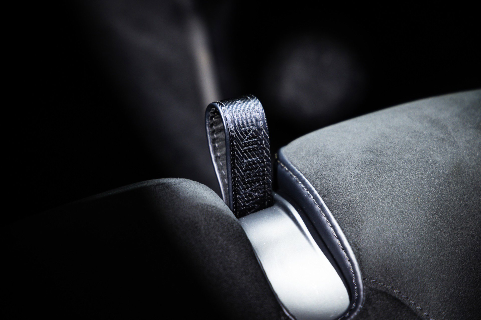 Used 2023 Aston Martin V12 Vantage image 40