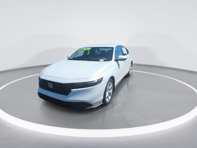 Used 2025 Honda Accord LX image 3