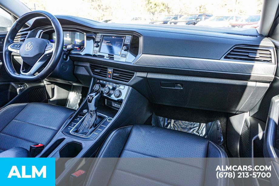 Used 2024 Volkswagen Jetta SE FWD image 24