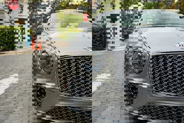 Used 2021 Bentley Continental GT Mulliner image 6