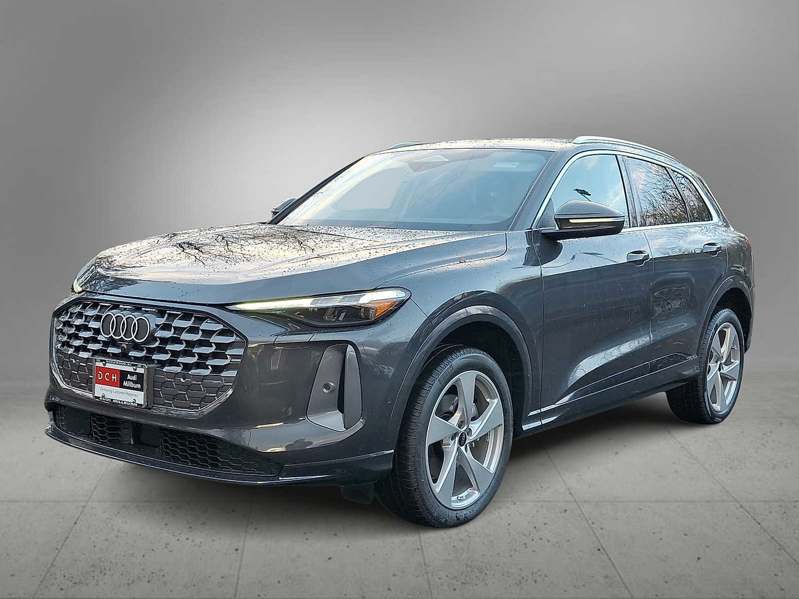 New 2025 Audi Q5 Premium Plus