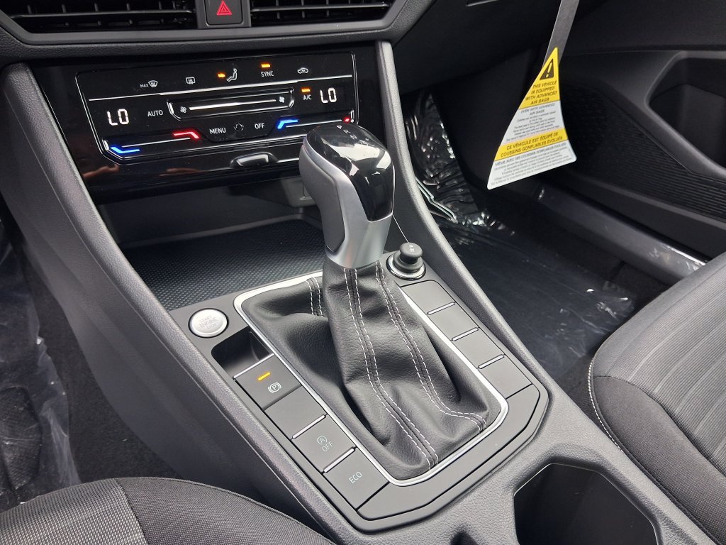 New 2027 Volkswagen Jetta S FWD image 13