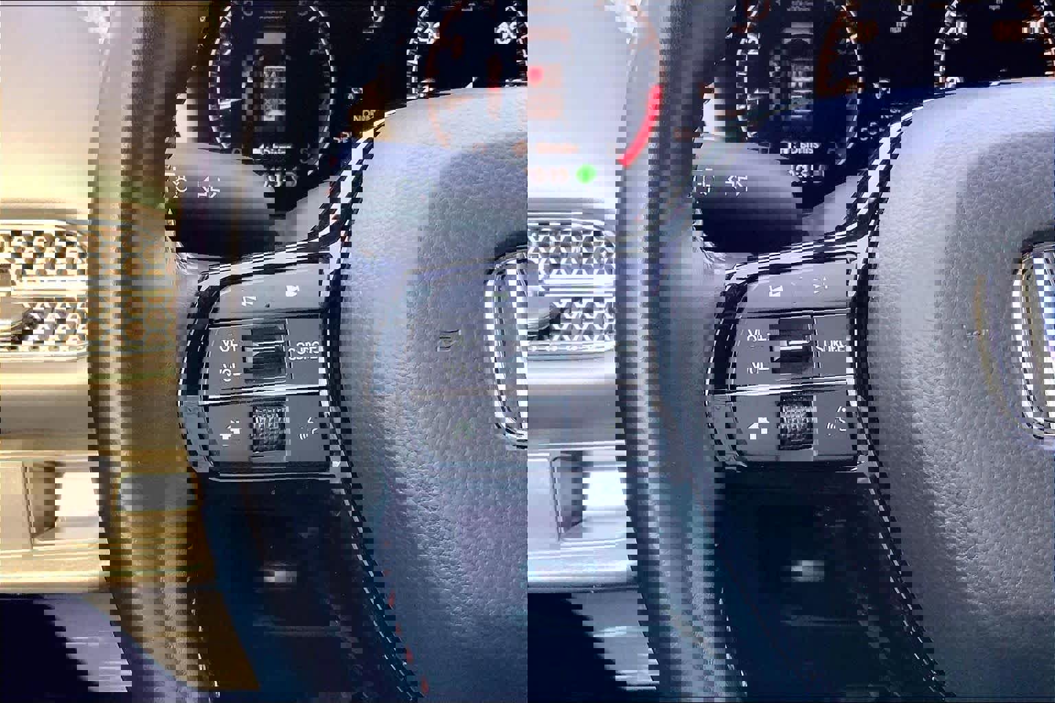 Used 2025 Honda HR-V Sport image 23