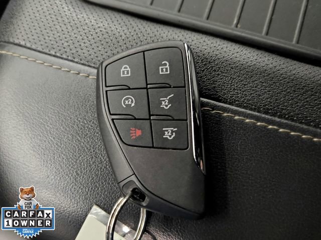 Used 2023 Chevrolet Suburban Premier image 37