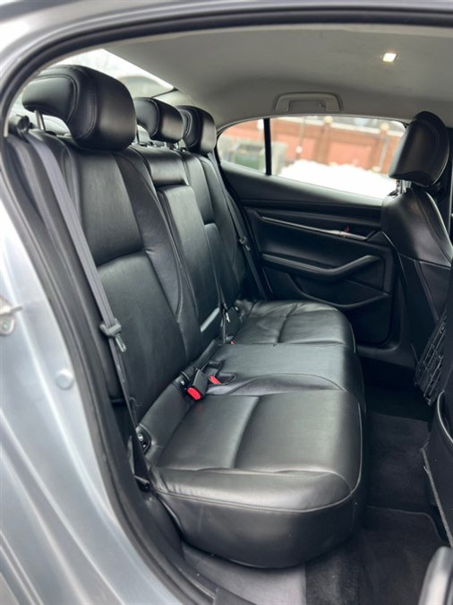 Used 2020 MAZDA MAZDA3 Sedan w/ Select Package image 27