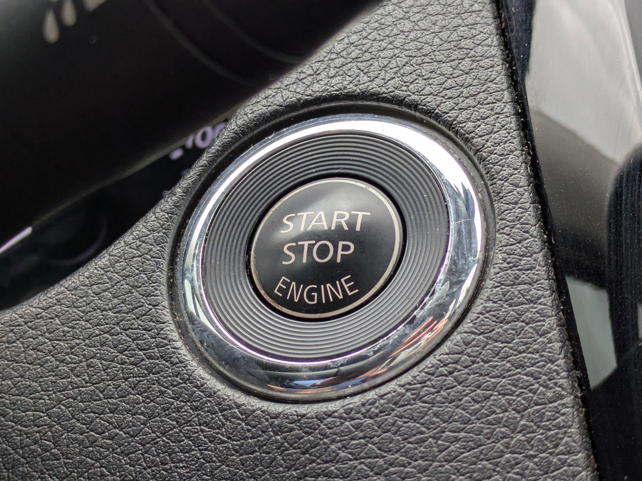 Used 2019 Nissan Rogue SV AWD/4WD image 28