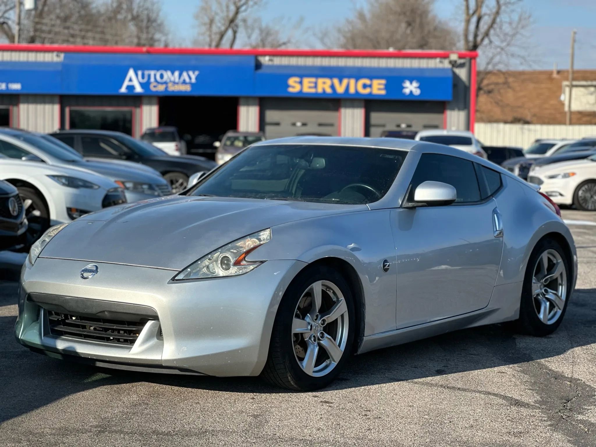 Used 2009 Nissan 370Z Touring image 1