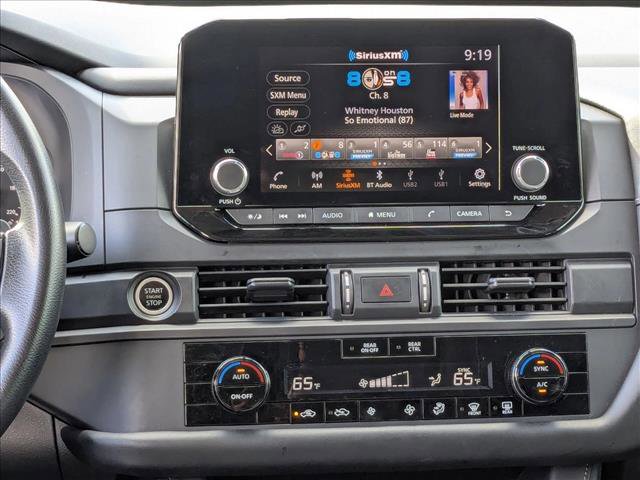 Used 2024 Nissan Pathfinder S FWD image 13