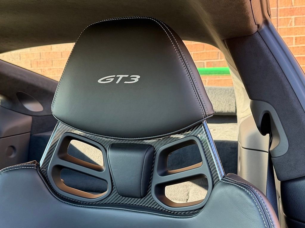 Certified 2022 Porsche 911 GT3 image 18