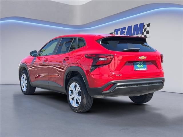 Certified 2026 Chevrolet Trax LS FWD image 3