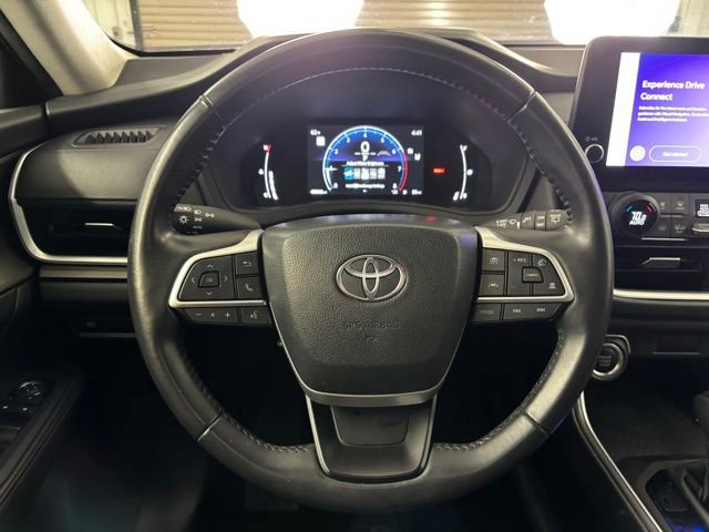 Used 2024 Toyota Grand Highlander XLE image 17