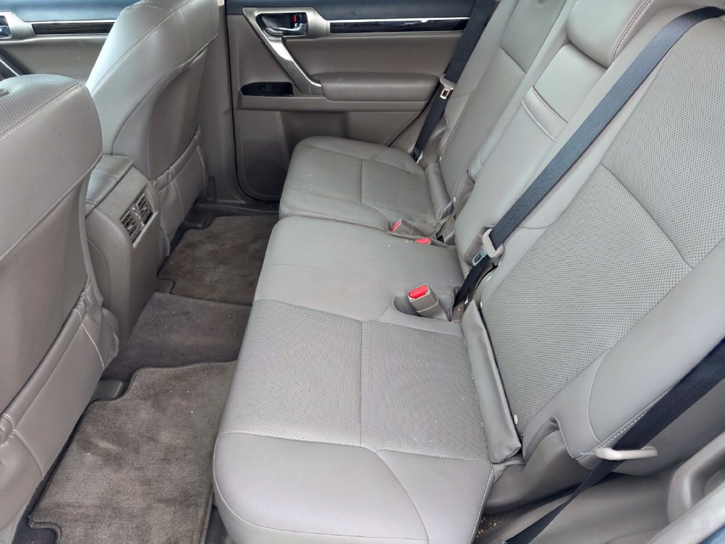 Used 2018 Lexus GX 460 w/ Navigation Package AWD/4WD image 13