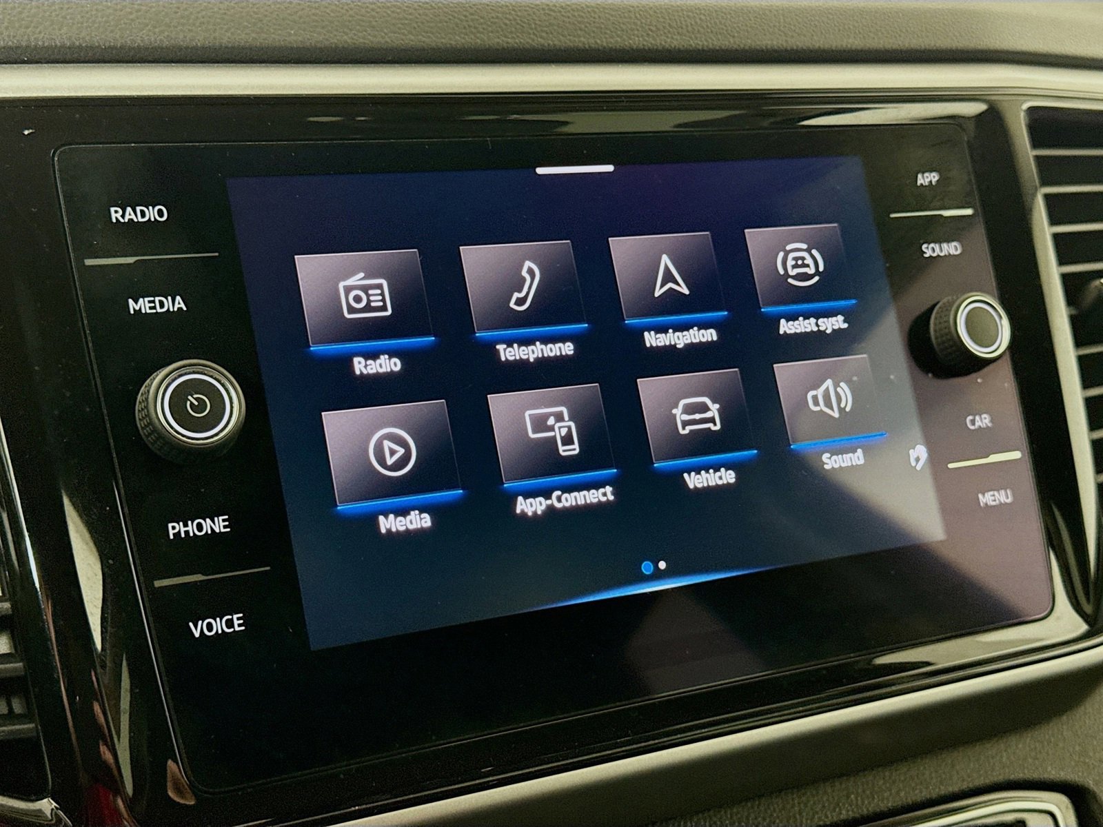 Used 2022 Volkswagen Atlas SE image 16