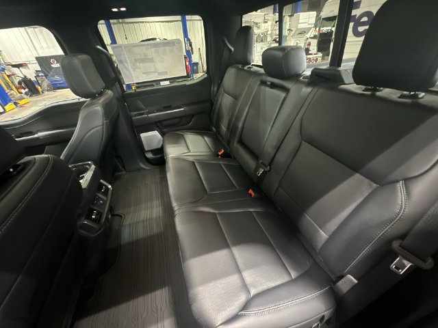 New 2026 Ford F150 Lariat w/ Equipment Group 502A High AWD/4WD image 31