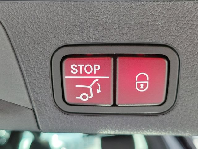 Used 2022 Mercedes-Benz GLB 250 image 10
