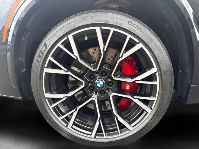 Used 2022 BMW X5 M w/ Competition Package 2 AWD/4WD image 36