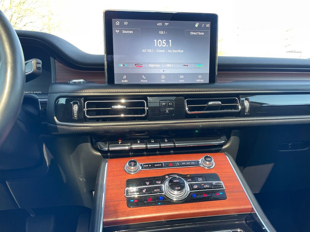 Used 2023 Lincoln Aviator Reserve w/ Equipment Group 201A image 21