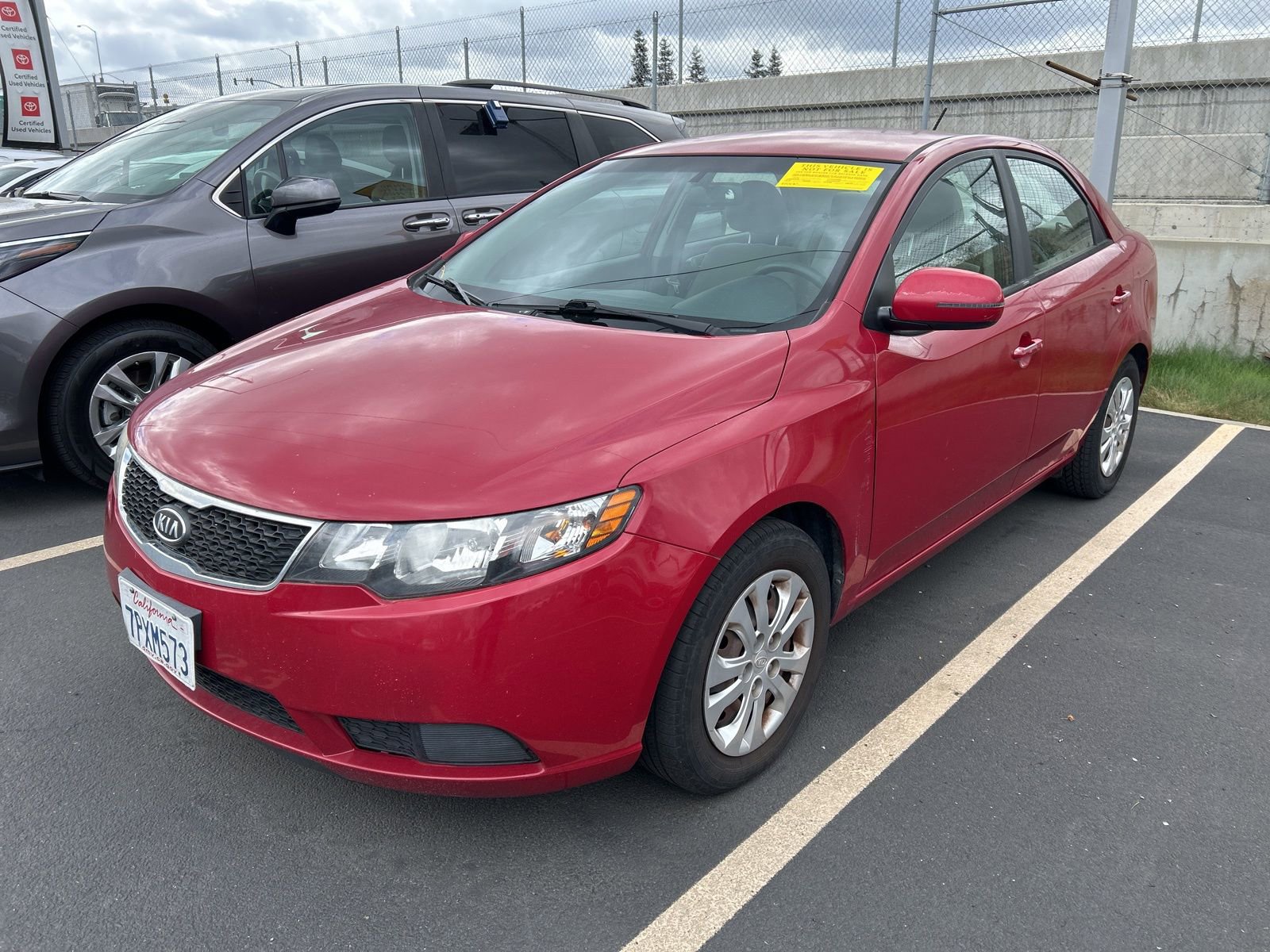 Used 2013 Kia Forte EX image 2