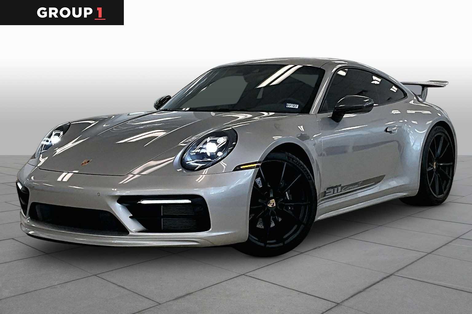 Used 2024 Porsche 911 Carrera T RWD image 1