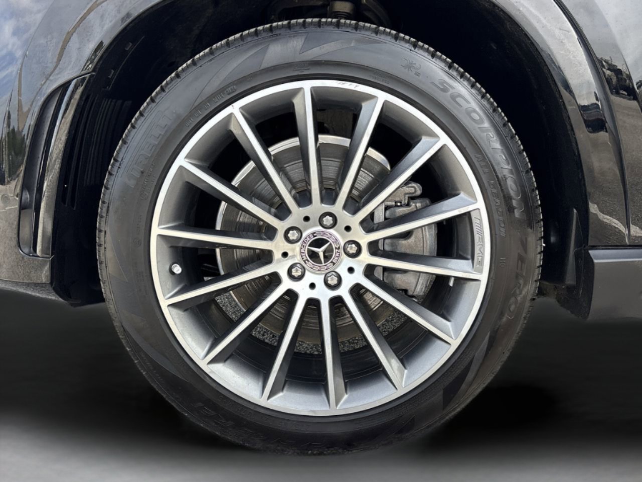 Used 2023 Mercedes-Benz GLE 450 4MATIC image 35