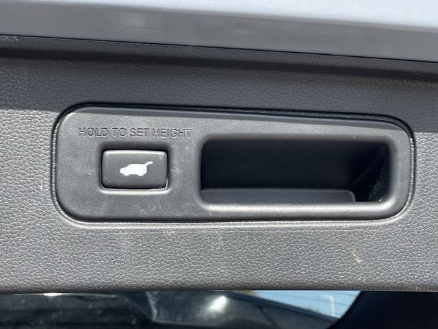 Used 2024 Honda Pilot Touring image 31