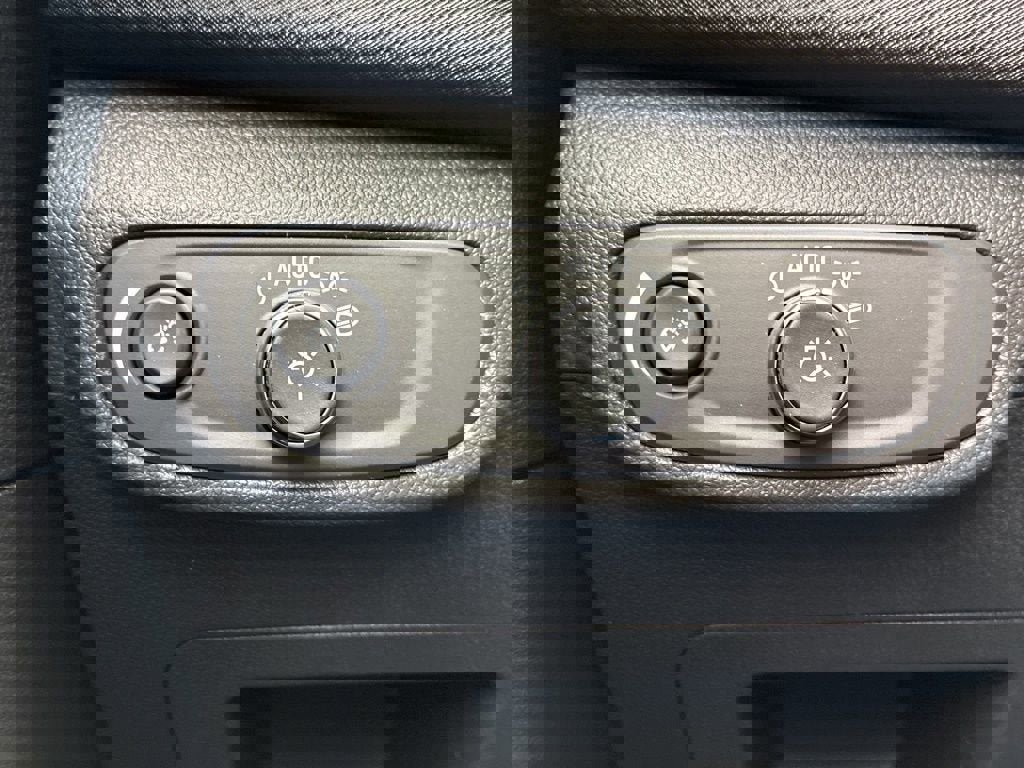 New 2026 Chevrolet TrailBlazer LT w/ Convenience Package AWD/4WD image 23