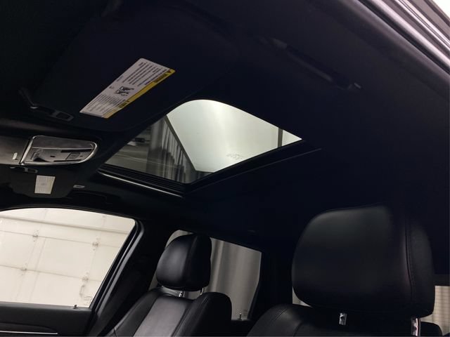 Used 2021 Jeep Grand Cherokee Limited AWD/4WD image 27