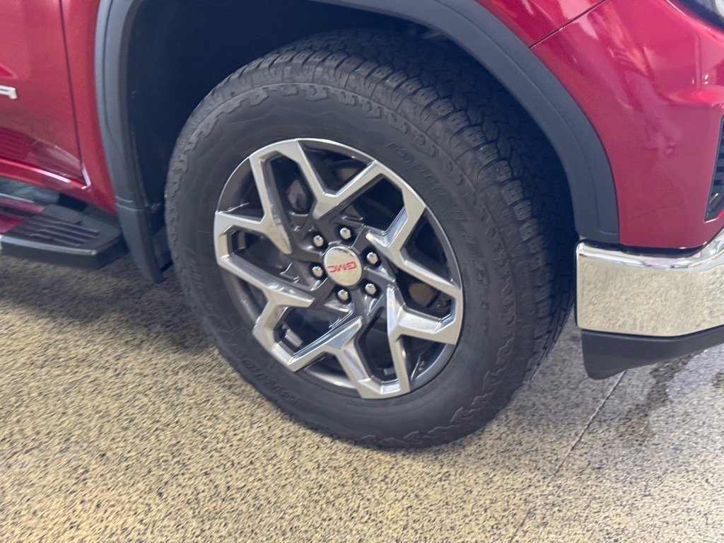 Used 2023 GMC Sierra 1500 SLT w/ SLT Premium Package image 4