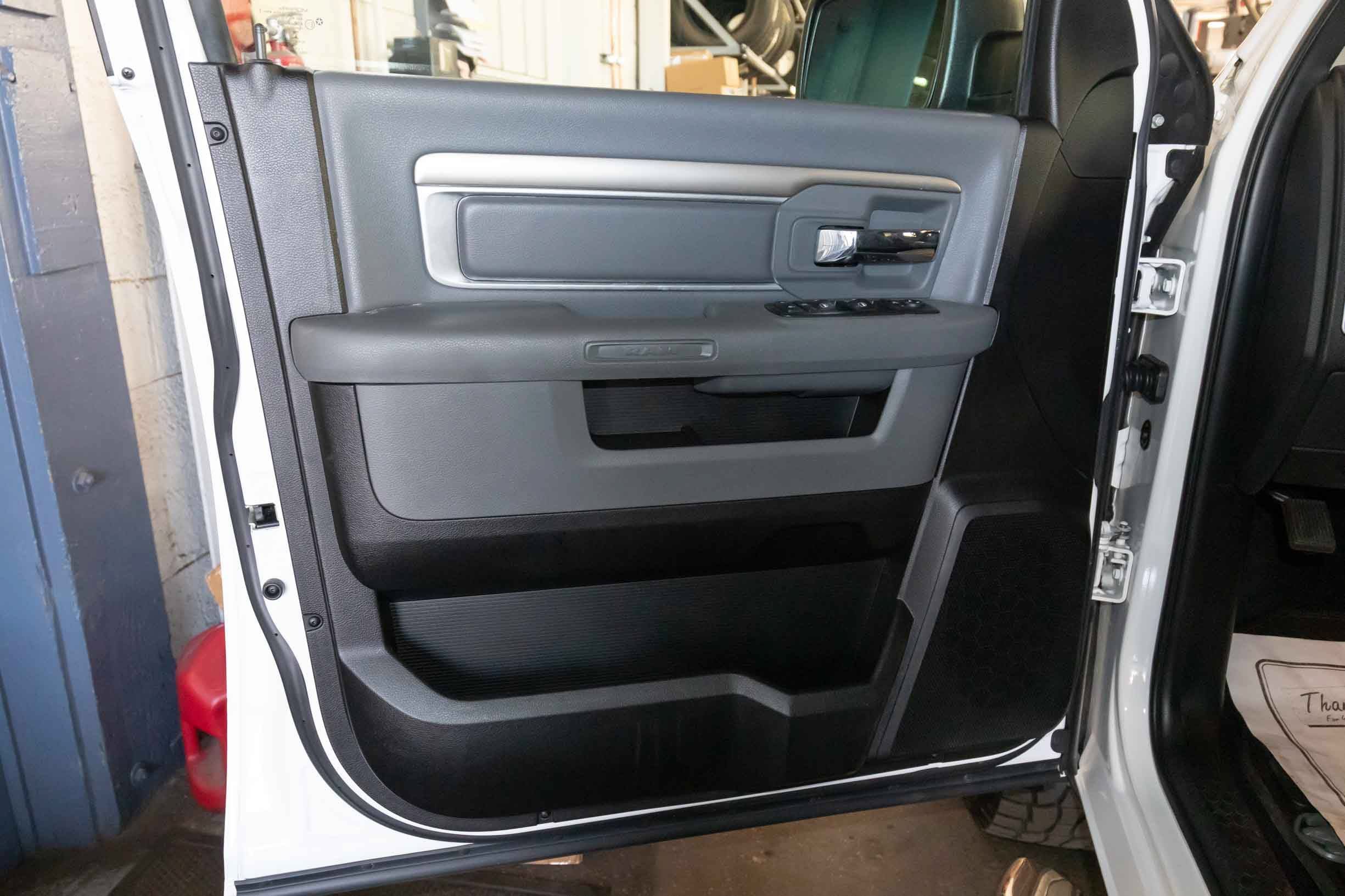 Used 2016 RAM 1500 Big Horn AWD/4WD image 9