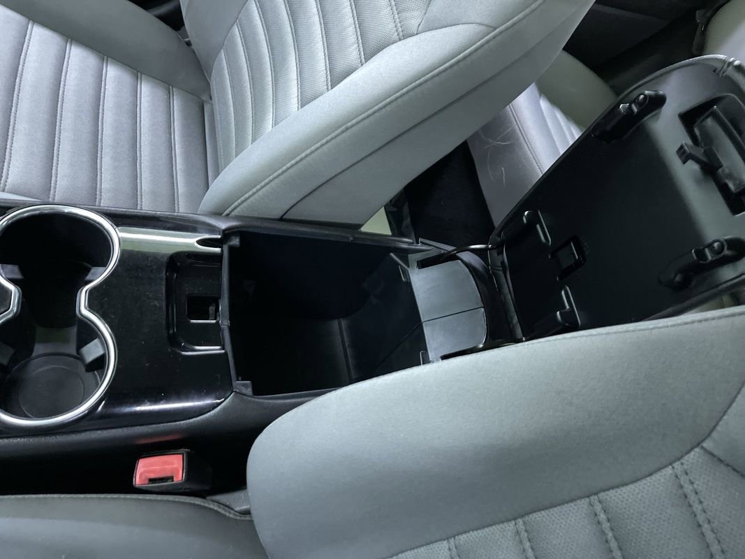 Used 2014 Ford Fusion S image 24