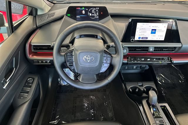 Used 2025 Toyota Prius Plug-In Hybrid FWD image 16