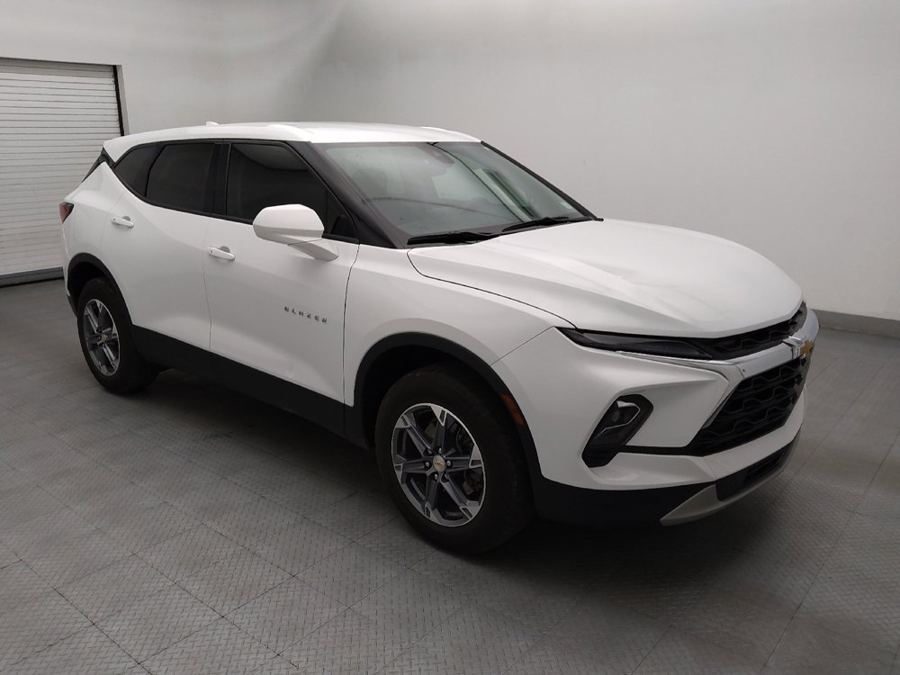 Used 2024 Chevrolet Blazer LT w/ Driver Confidence Package FWD image 11