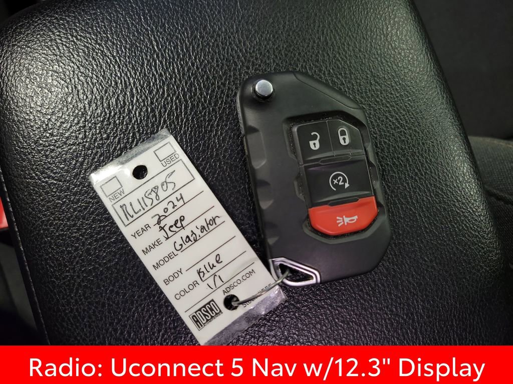 Used 2024 Jeep Gladiator Sport image 15