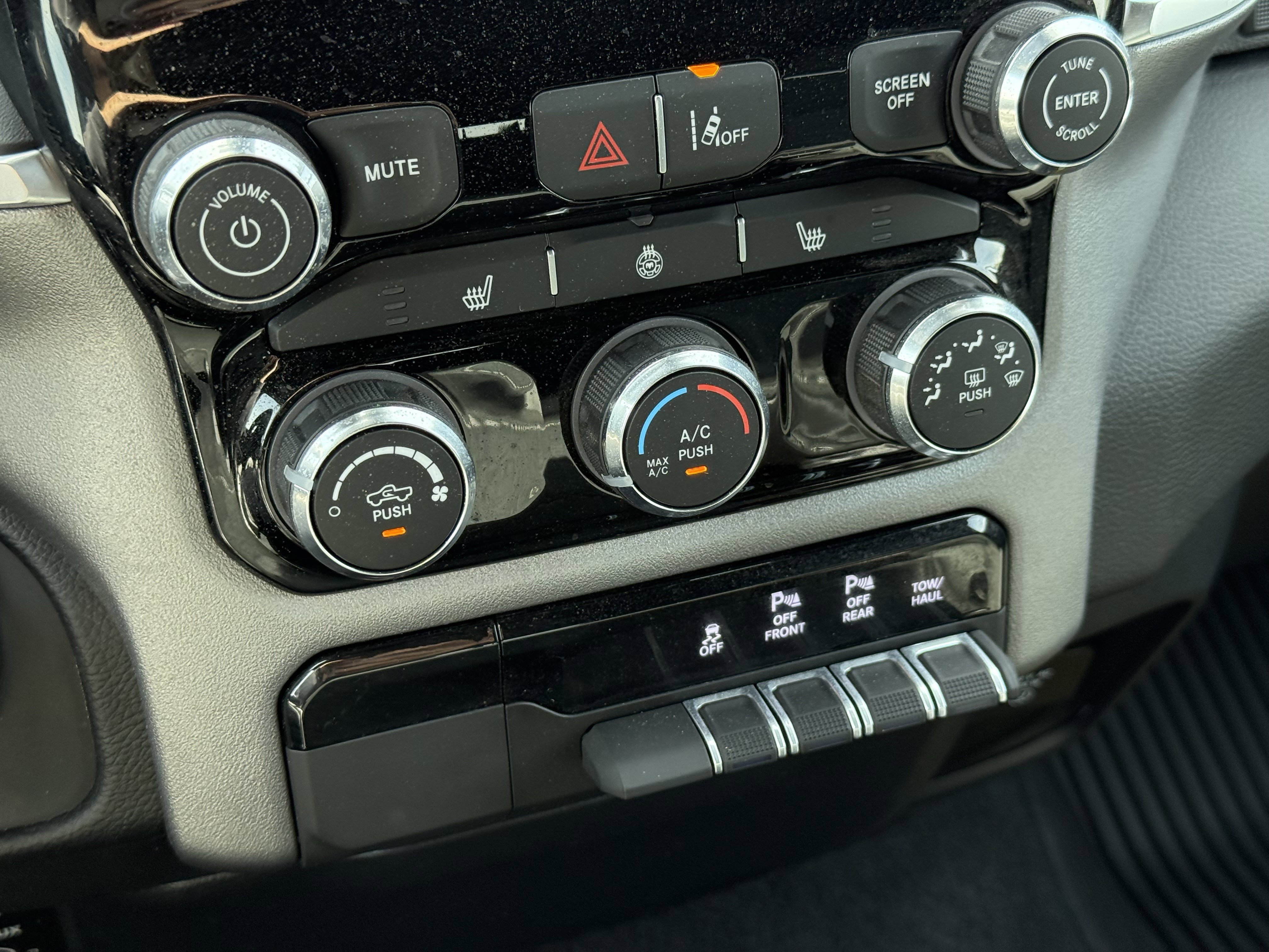 Used 2025 RAM 1500 Big Horn image 23