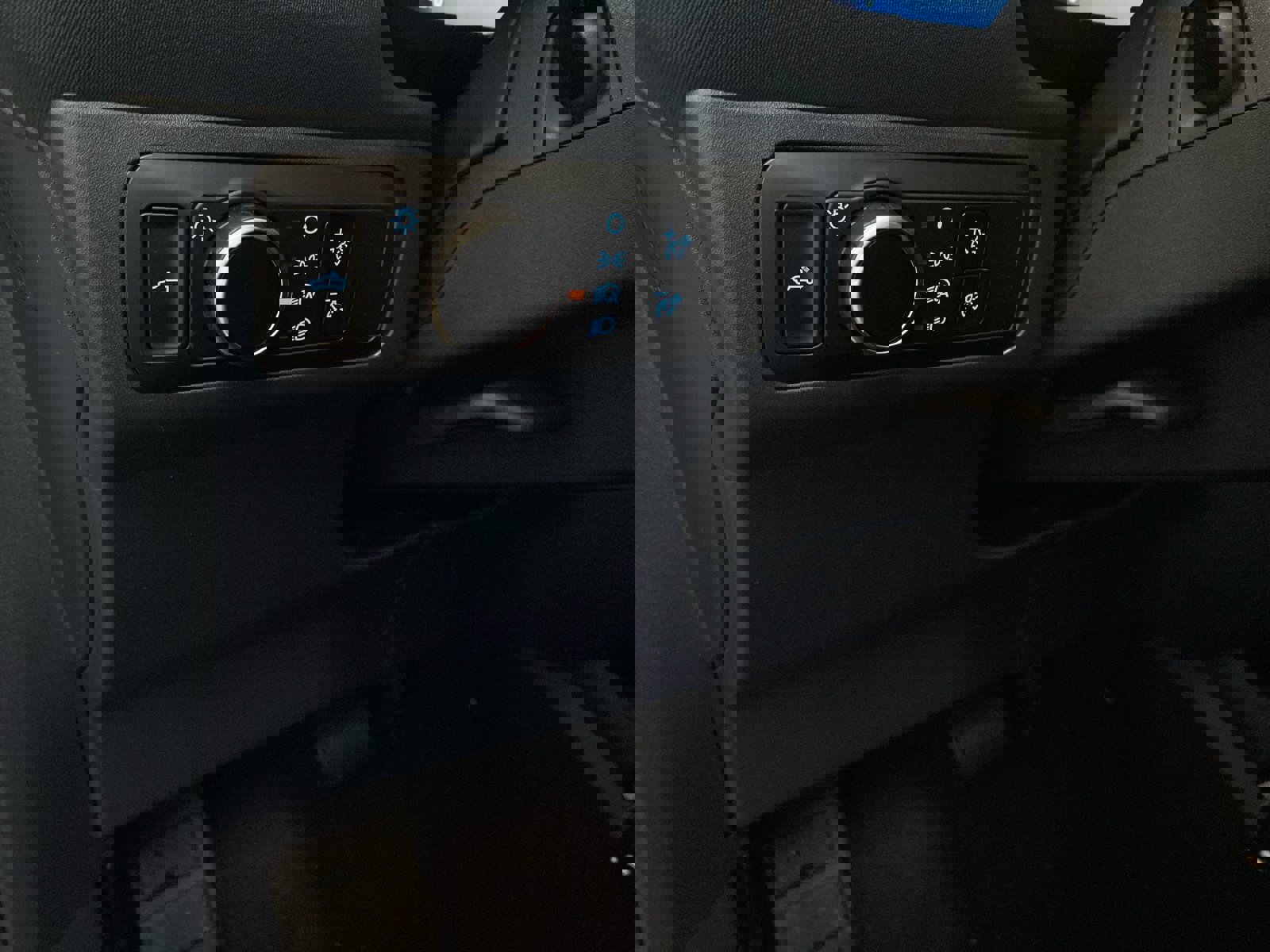 New 2026 Ford Maverick XL image 23